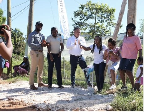 Approximately 1200 residents of Spicy Hill receive new J$35 million pipelines